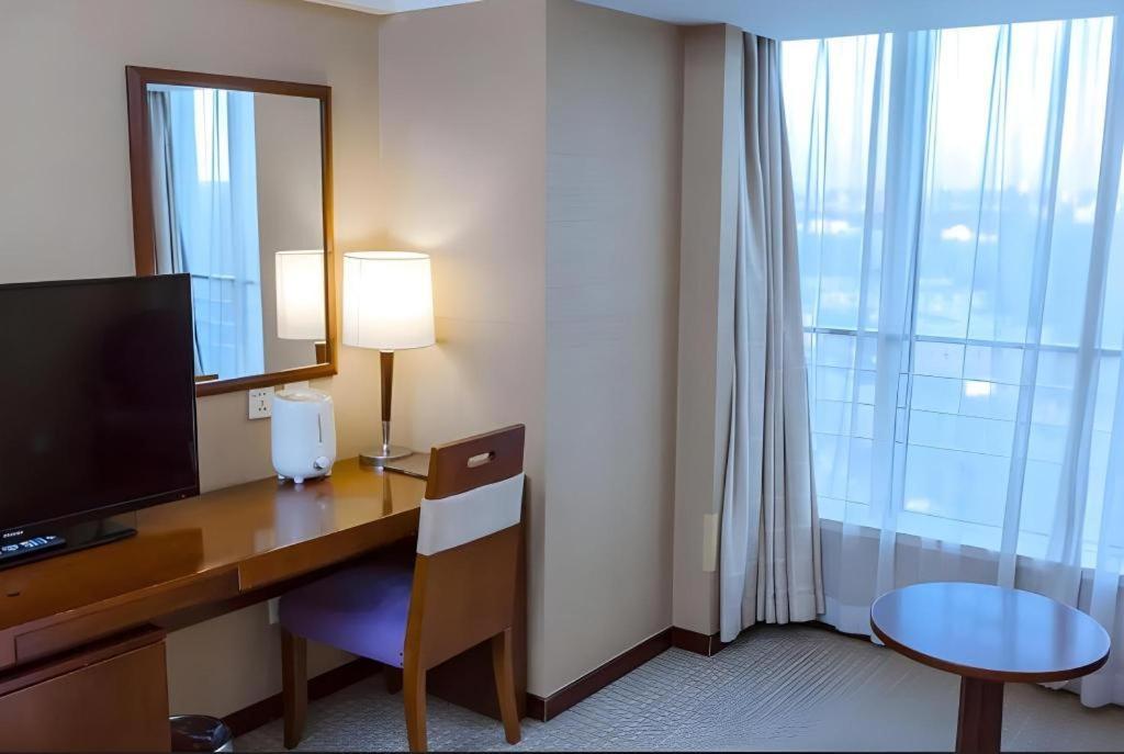 Dong Fang Hotel Пекін Екстер'єр фото